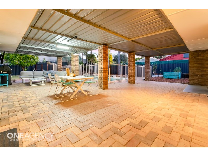 14 Sutherland Drive, Thornlie WA 6108