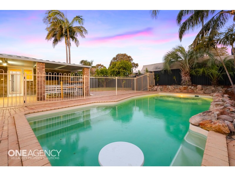 14 Sutherland Drive, Thornlie WA 6108