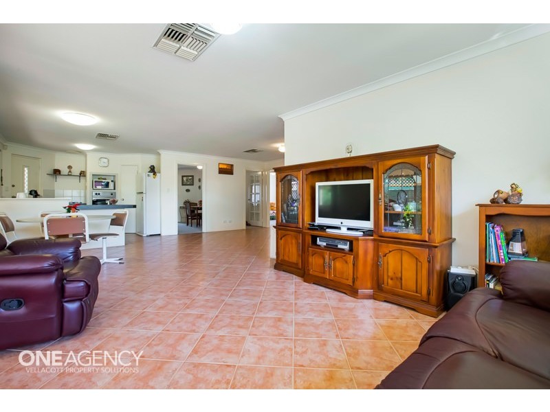 13 Potter Street, Huntingdale WA 6110