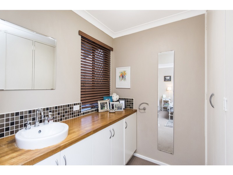 4/14 Ednah Street, Como WA 6152