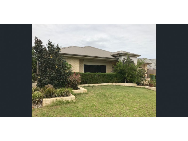 7 Trotman Court, Brookdale WA 6112