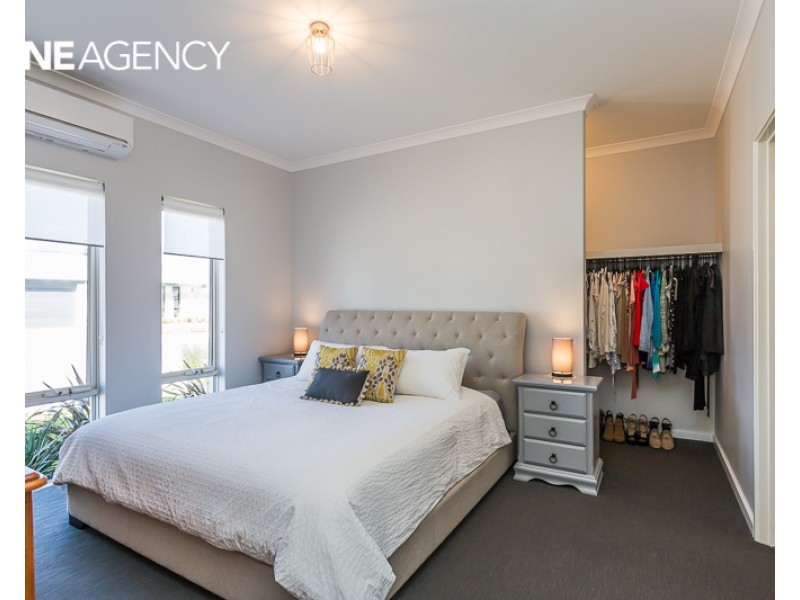 27 Vermont Grove, Wellard WA 6170