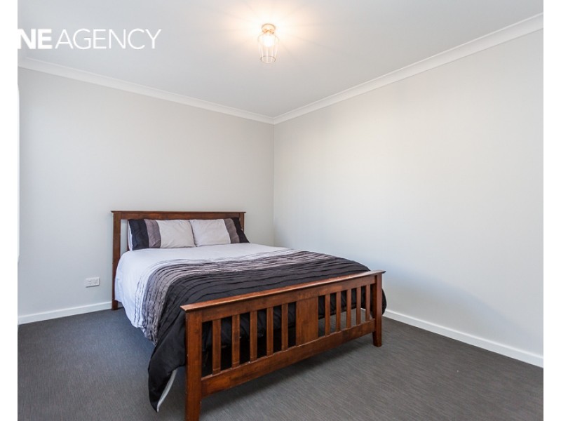 27 Vermont Grove, Wellard WA 6170