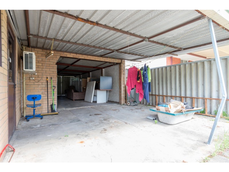 37 Yale Road, Thornlie WA 6108