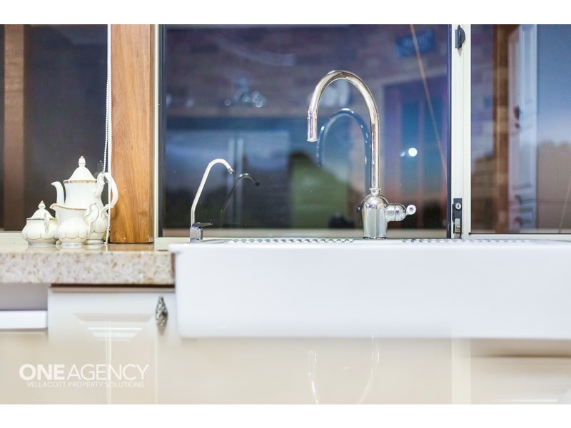 14 Treecrest Gardens, Mount Richon WA 6112