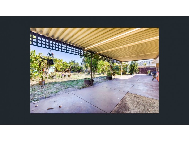 61 Greenway Avenue, Thornlie WA 6108