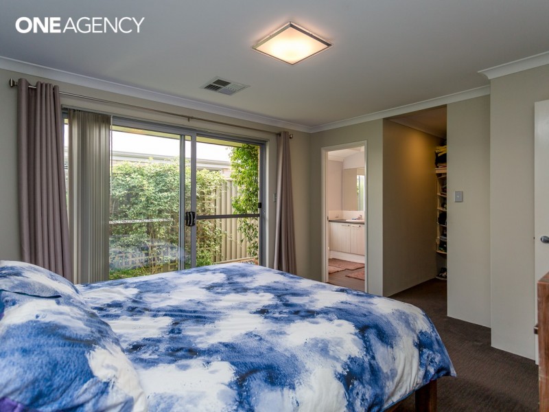 15 Drysdale Garden, Wandi WA 6167