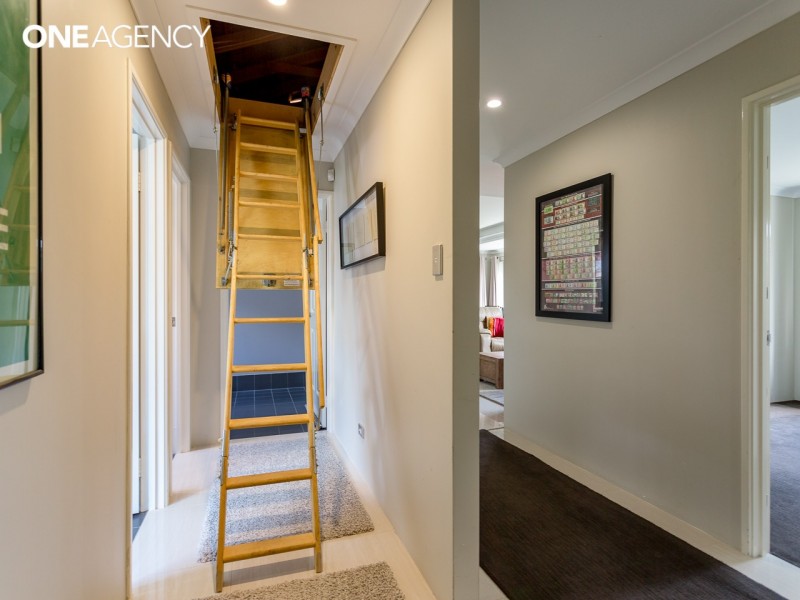 15 Drysdale Garden, Wandi WA 6167