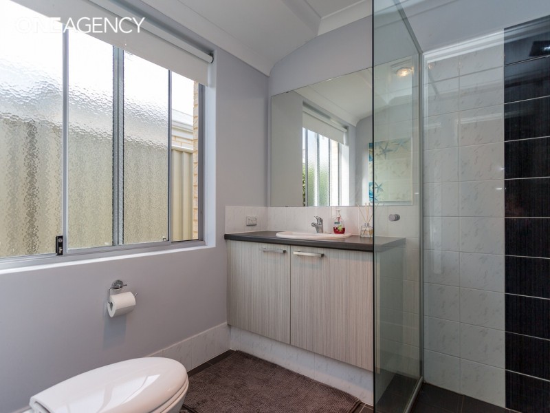 15 Drysdale Garden, Wandi WA 6167