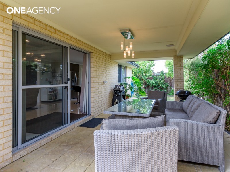 15 Drysdale Garden, Wandi WA 6167