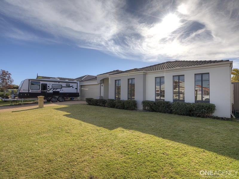 11 Lucida Road, Southern River WA 6110