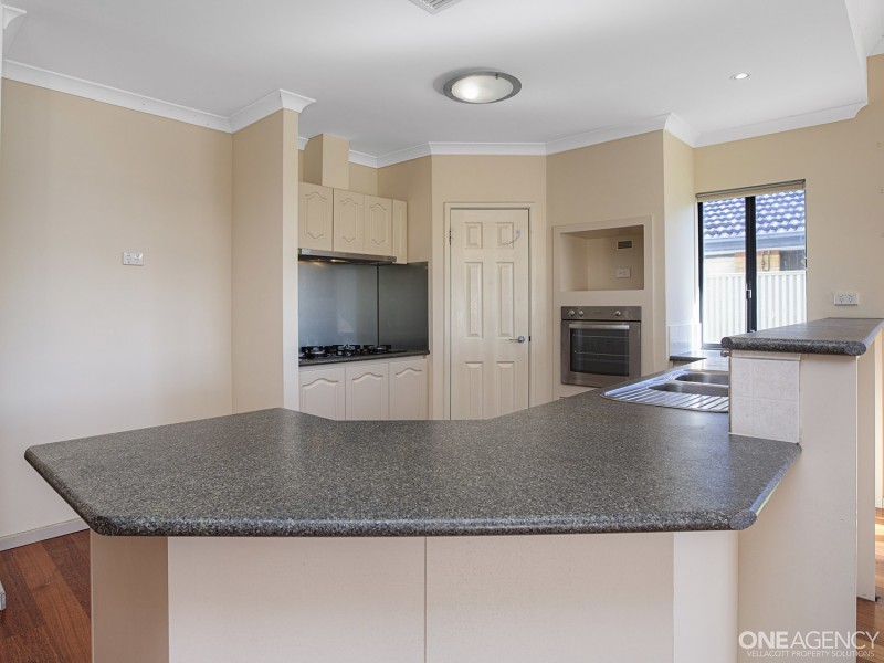 11 Lucida Road, Southern River WA 6110