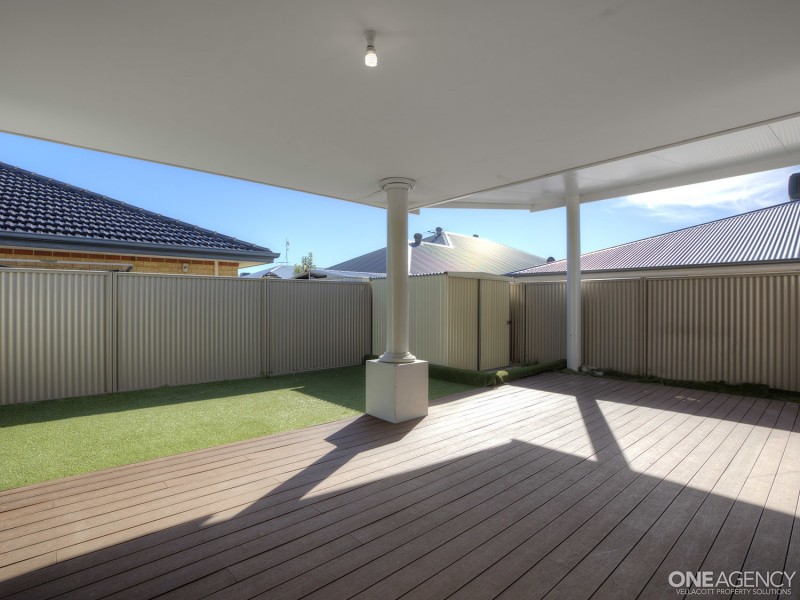 11 Lucida Road, Southern River WA 6110