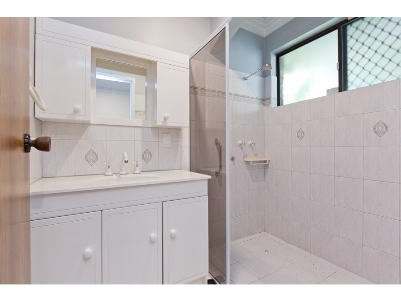 77A Endeavour Avenue, Bull Creek WA 6149