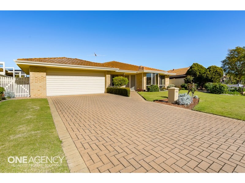12 Ironwood Court, Thornlie WA 6108