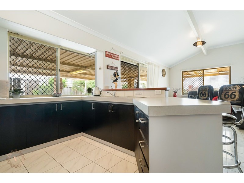 26 Geographe Way, Thornlie WA 6108