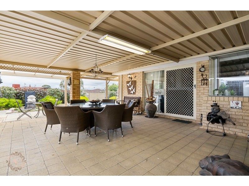 26 Geographe Way, Thornlie WA 6108