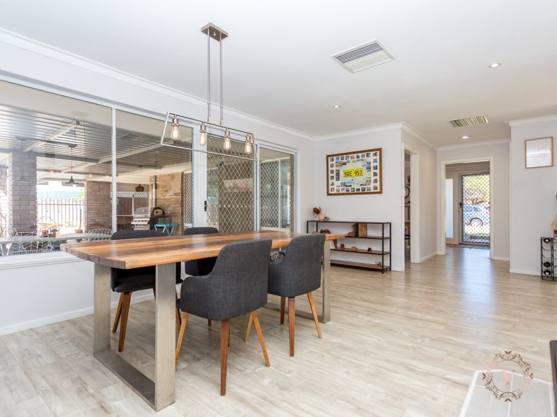 14 Sutherland Drive, Thornlie WA 6108
