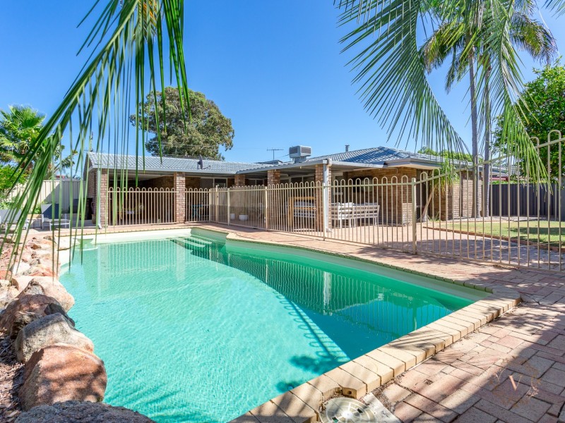 14 Sutherland Drive, Thornlie WA 6108