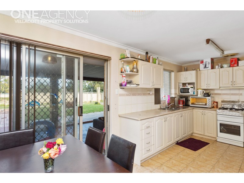 18 Olga Road, Maddington WA 6109