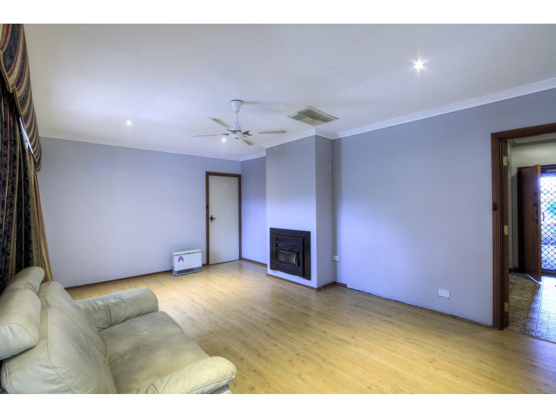 28 Corbel Street, Shelley WA 6148