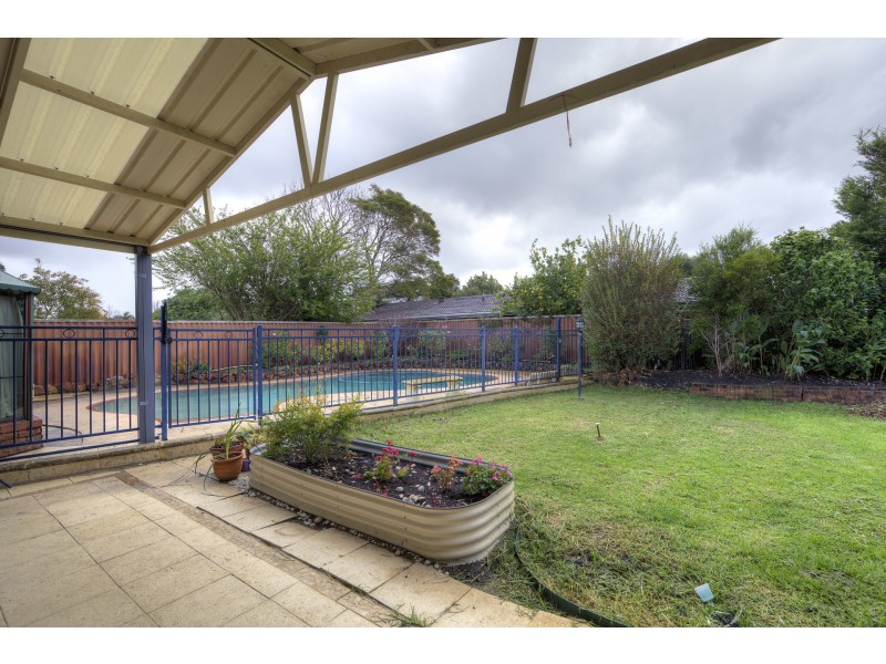 28 Corbel Street, Shelley WA 6148