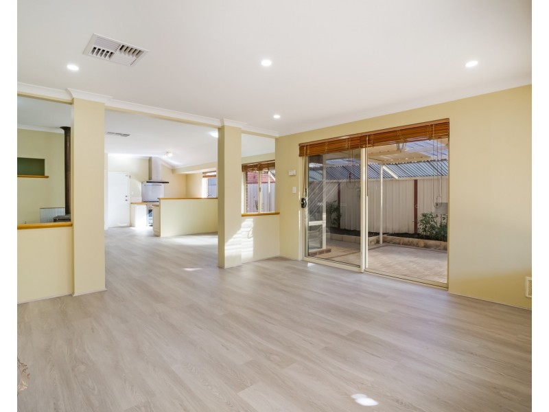 8 Tincurrin Drive, Southern River WA 6110