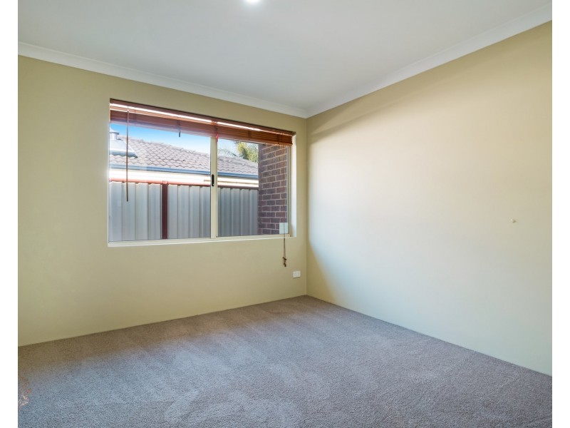 8 Tincurrin Drive, Southern River WA 6110