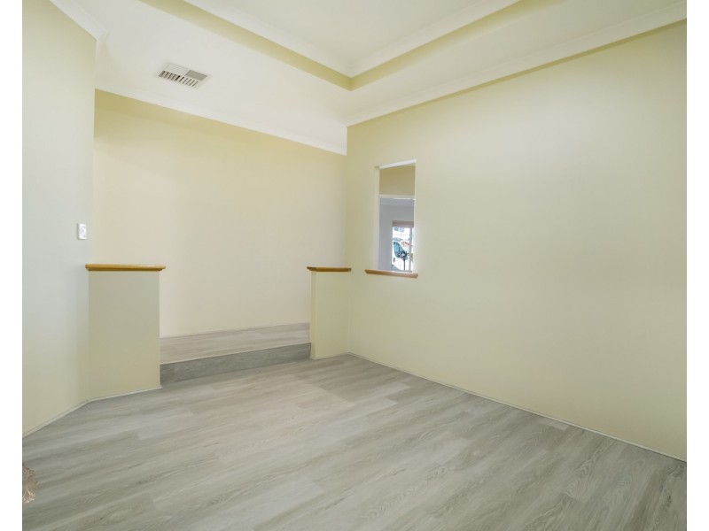 8 Tincurrin Drive, Southern River WA 6110