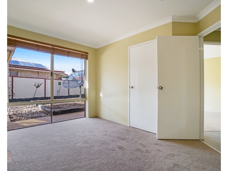 8 Tincurrin Drive, Southern River WA 6110