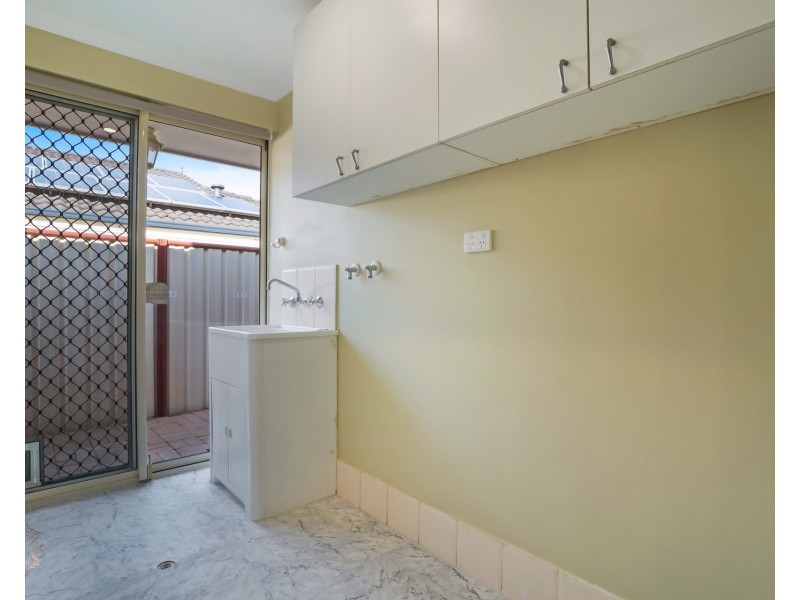 8 Tincurrin Drive, Southern River WA 6110