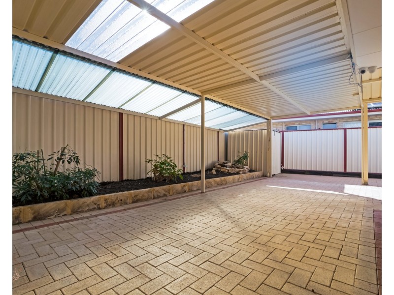 8 Tincurrin Drive, Southern River WA 6110