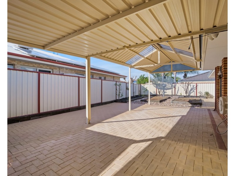 8 Tincurrin Drive, Southern River WA 6110