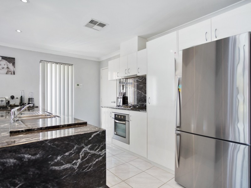 48 Bluebell Avenue, High Wycombe WA 6057