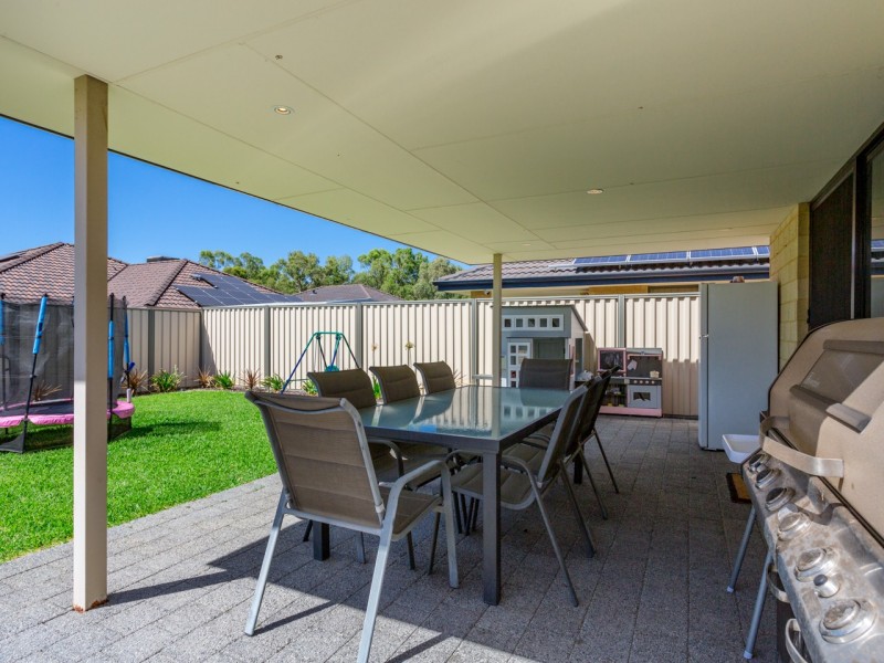 48 Bluebell Avenue, High Wycombe WA 6057