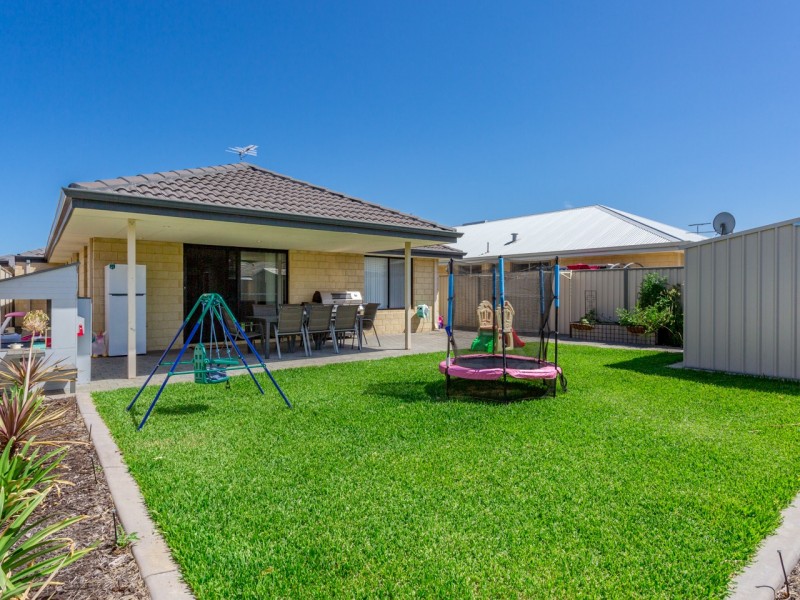 48 Bluebell Avenue, High Wycombe WA 6057