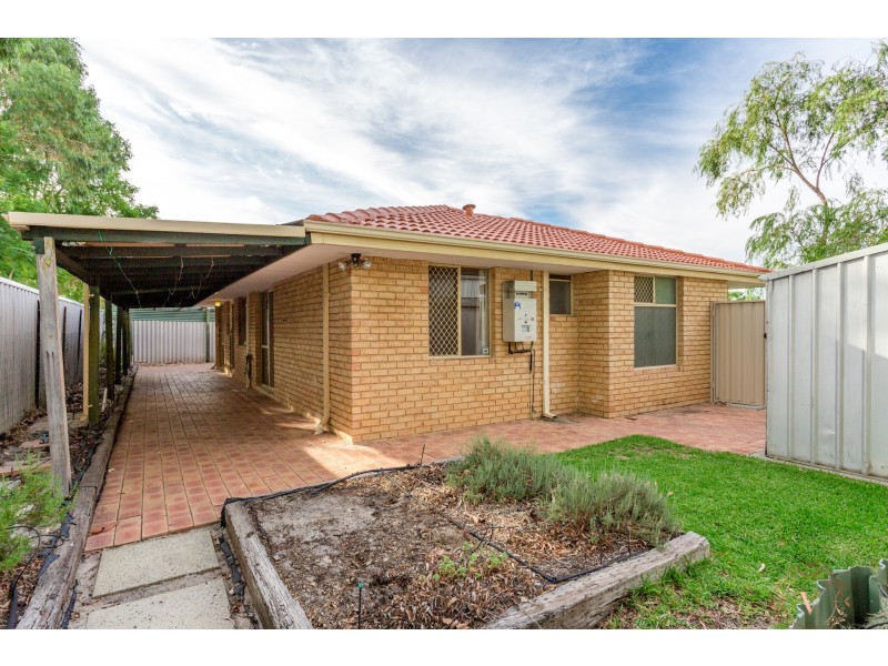 B/14 Yampi Court, Huntingdale WA 6110