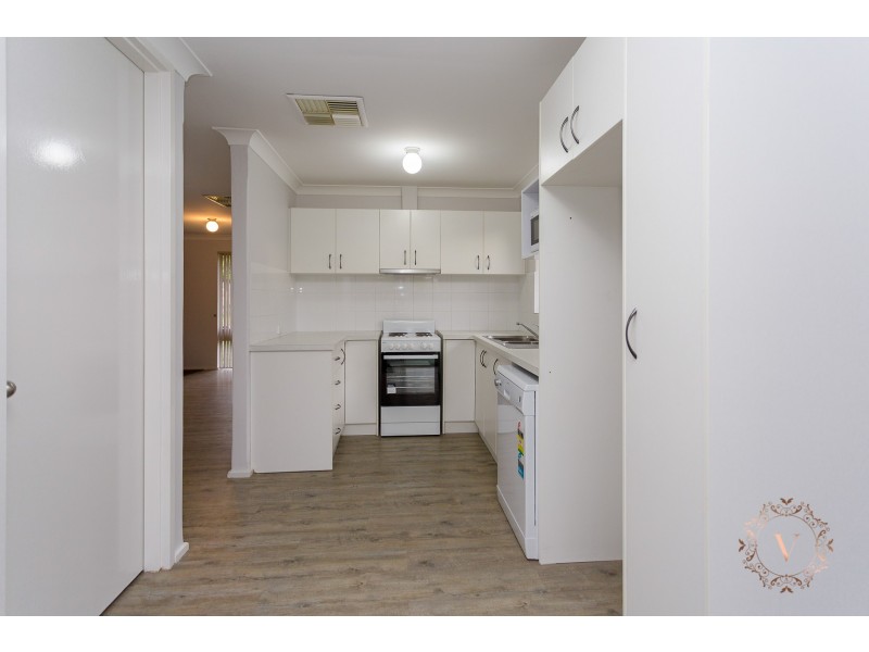 18 Brabham Street, Gosnells WA 6110