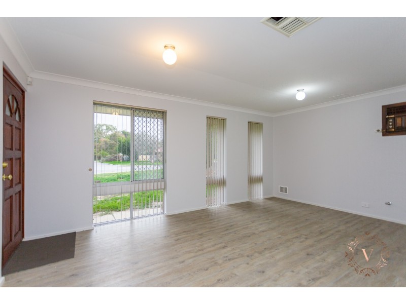 18 Brabham Street, Gosnells WA 6110