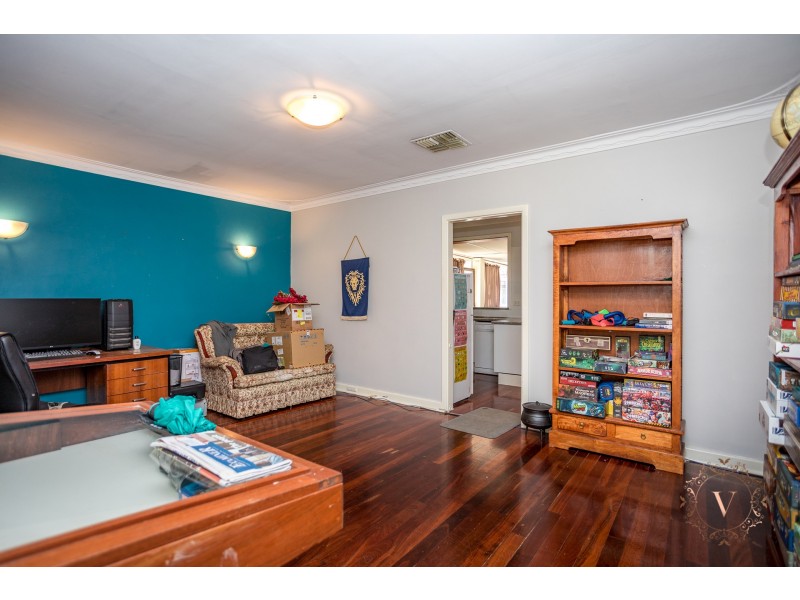 206 Streich Avenue, Armadale WA 6112