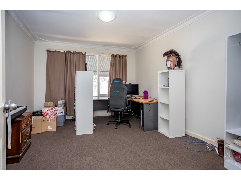 206 Streich Avenue, Armadale WA 6112