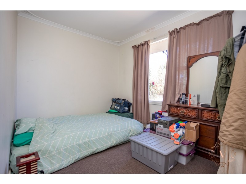 206 Streich Avenue, Armadale WA 6112