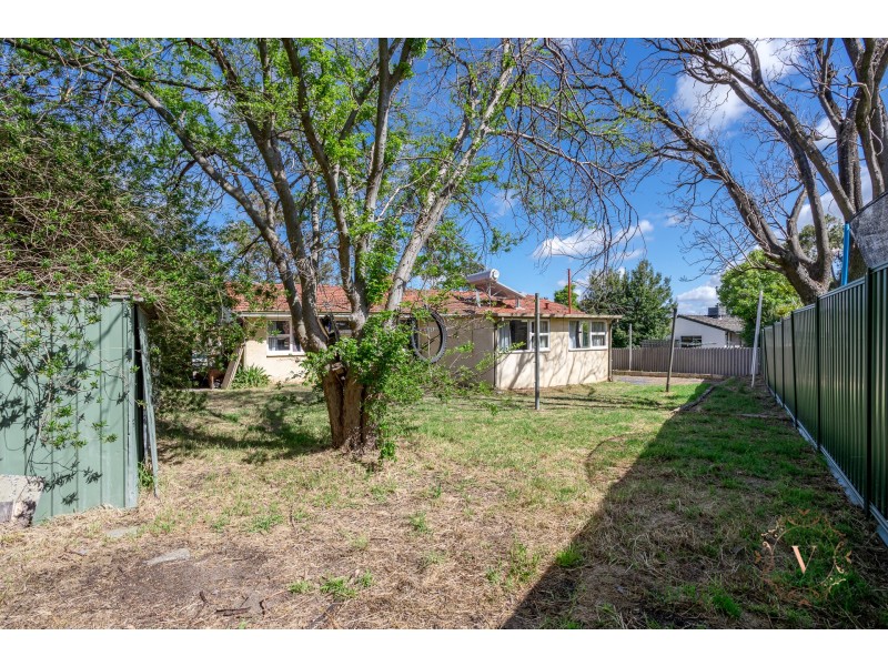 206 Streich Avenue, Armadale WA 6112