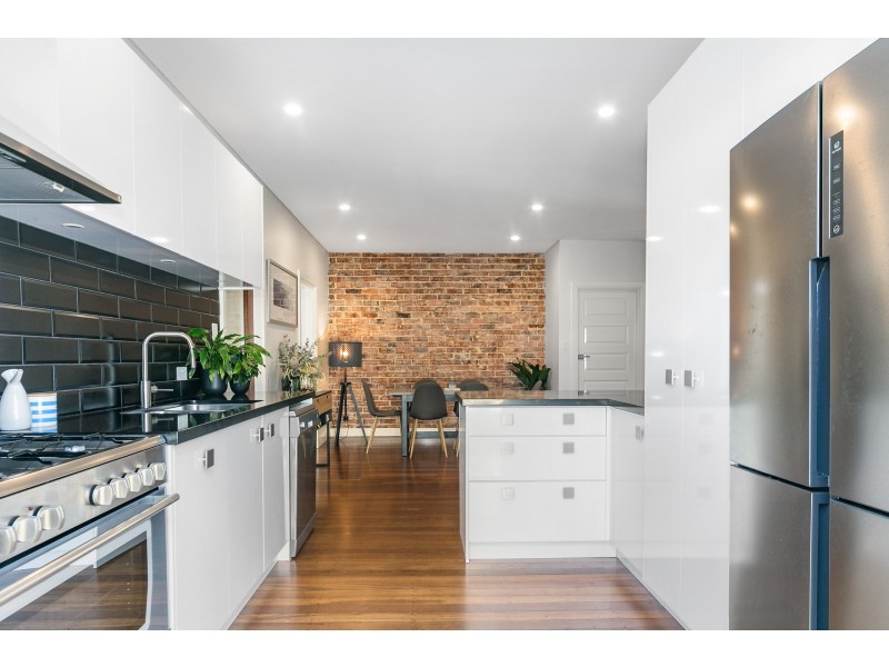 115 Manning Road, Manning WA 6152