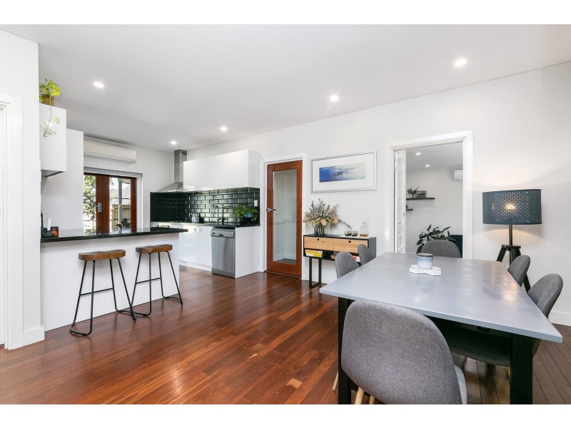 115 Manning Road, Manning WA 6152