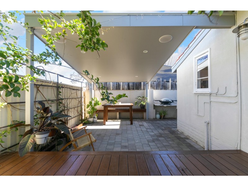 115 Manning Road, Manning WA 6152