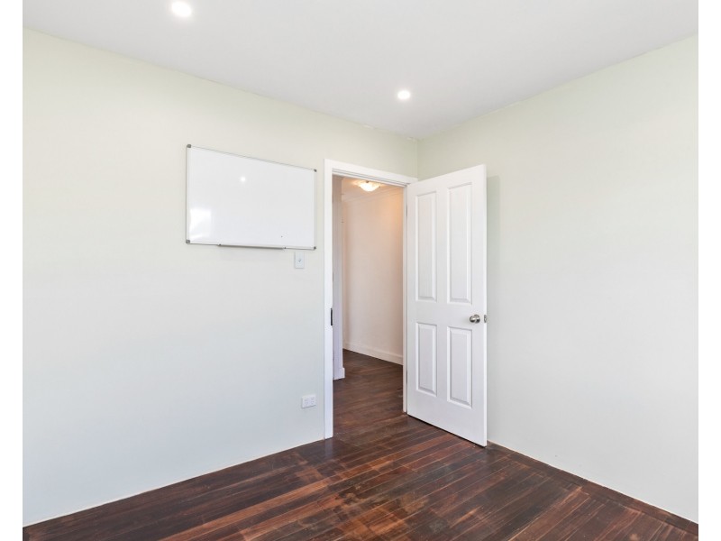 21 Westbrook Way, Girrawheen WA 6064