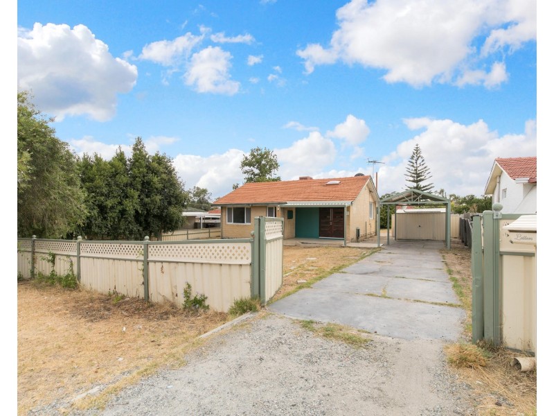 21 Westbrook Way, Girrawheen WA 6064