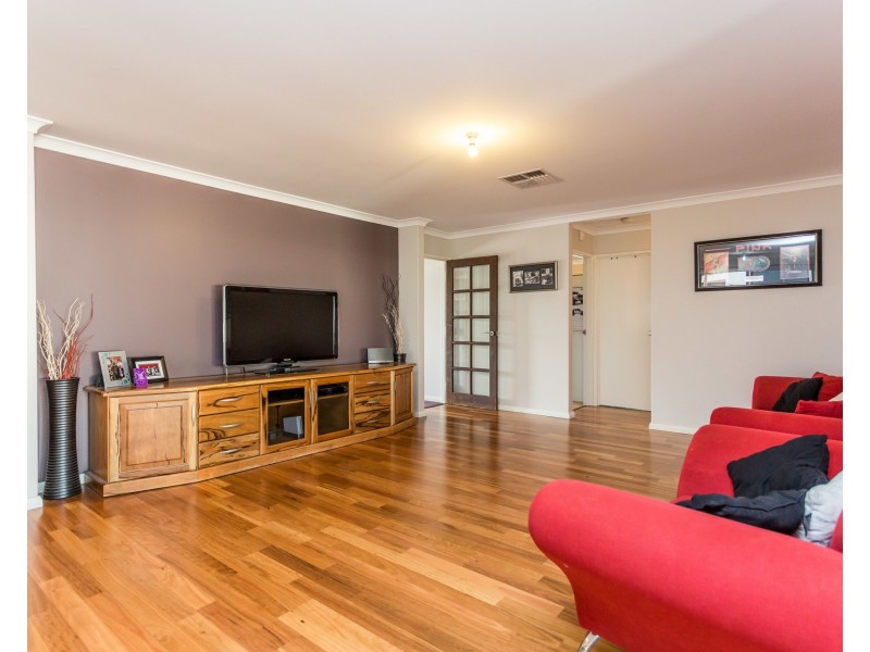 14 Judges Court, Huntingdale WA 6110