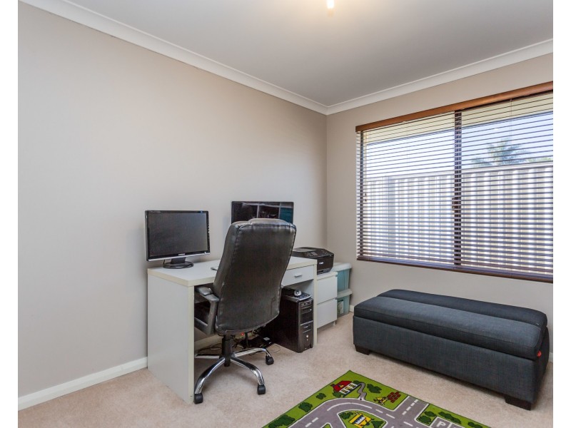 14 Judges Court, Huntingdale WA 6110